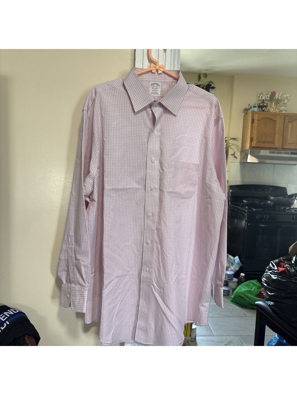 Brooks Brothers Men's Dress Shirt 16.5" 33" Solid Pink, Non-Iron, Long Sleeve